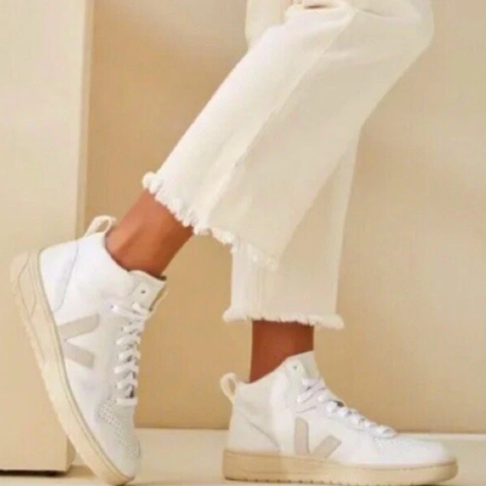 VEJA V-15 High Top Sneakers Size 10 NEW